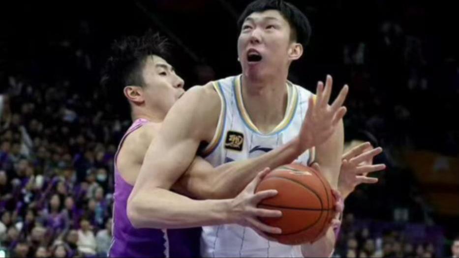 过引入心理